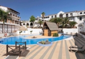 Chalet independiente con terreno en venta en la España, Arona, ref: TR398717 foto
