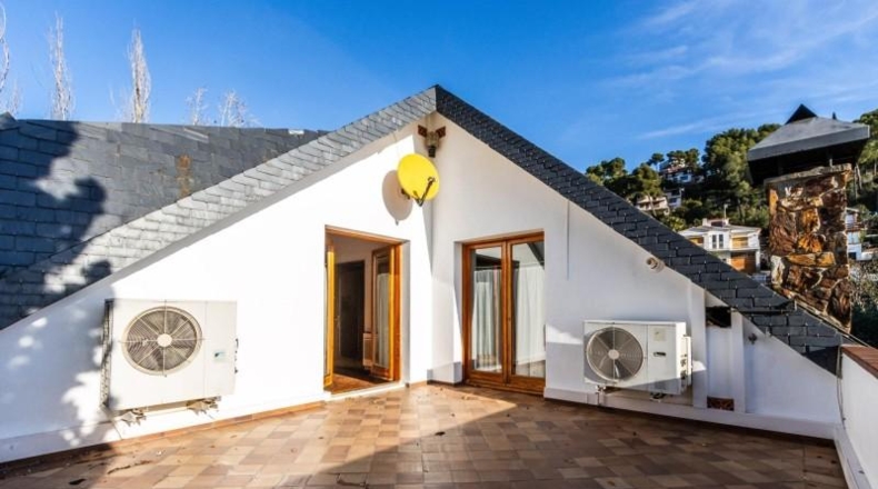 Barcelona - Castellar del Vallès - 1145m2