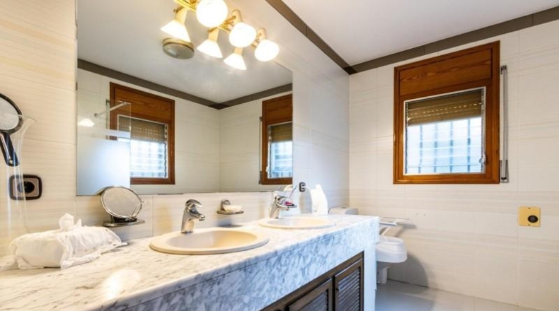 Barcelona - Castellar del Vallès - 1145m2