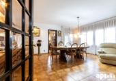 Chalet independiente con terreno en venta en la España, Castellar del Vallès, ref: TR371690 foto