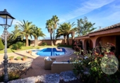 Chalet independiente con terreno en venta en la España, Cocentaina, ref: TR360569 foto