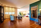 Chalet independiente con terreno en venta en la España, Cocentaina, ref: TR360569 foto