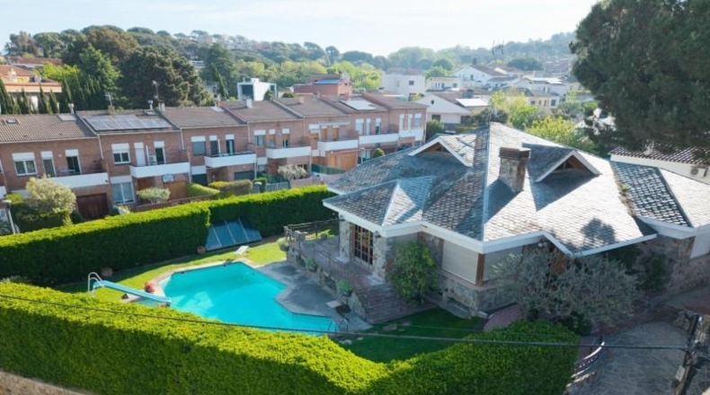 Barcelona - Barberà del Vallès - 830m2