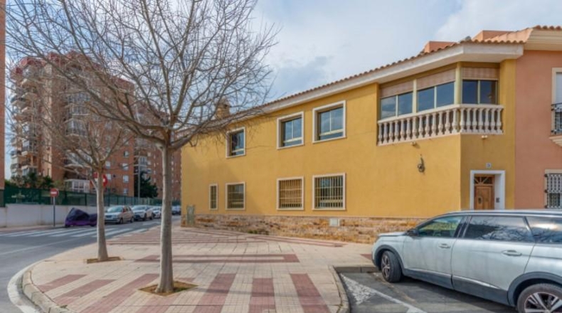 Alicante - Кампельо - 201m2