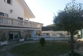 La Lastrilla 883&nbsp;m²