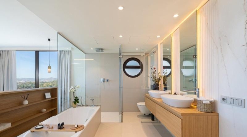 Málaga - Fuengirola - 215m2