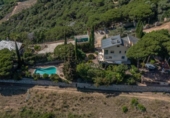 Casa de campo con terreno en venta en la España, Sant Cebrià de Vallalta, ref: TR391928 foto