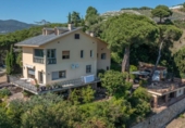 Casa de campo con terreno en venta en la España, Sant Cebrià de Vallalta, ref: TR391928 foto