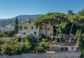 Casa de campo con terreno en venta en la España, Sant Cebrià de Vallalta, ref: TR391928 foto