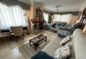 Отдельно стоящий дом с участком на продажу в городе Santa Marta de Tormes Фото