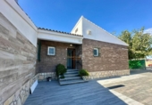Chalet independiente con terreno en venta en la España, San Vicente del Raspeig, ref: TR172374 foto