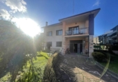 Chalet independiente con terreno en venta en la España, Irún, ref: TR223172 foto