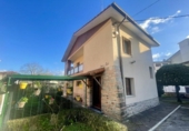Chalet independiente con terreno en venta en la España, Irún, ref: TR223172 foto