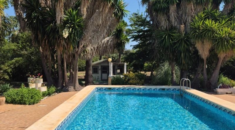 Valencia - Oliva - 6790m2
