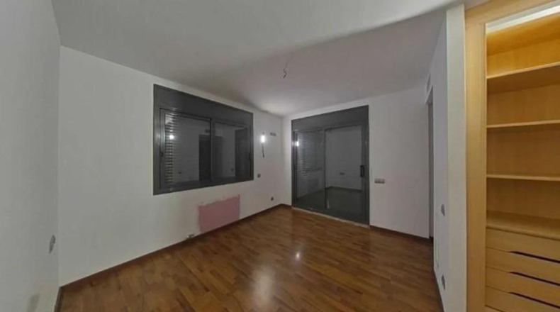 Barcelona - Виланова-и-ла-Жельтру - 323m2