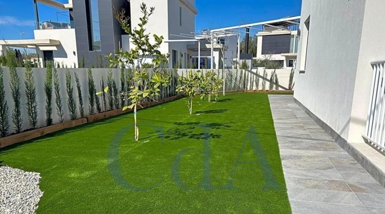 Alicante - Campello - 485m2