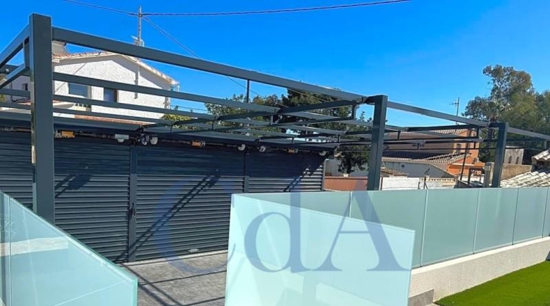 Alicante - Campello - 485m2