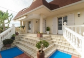 Chalet independiente con terreno en venta en la España, San Vicente del Raspeig, ref: TR368345 foto