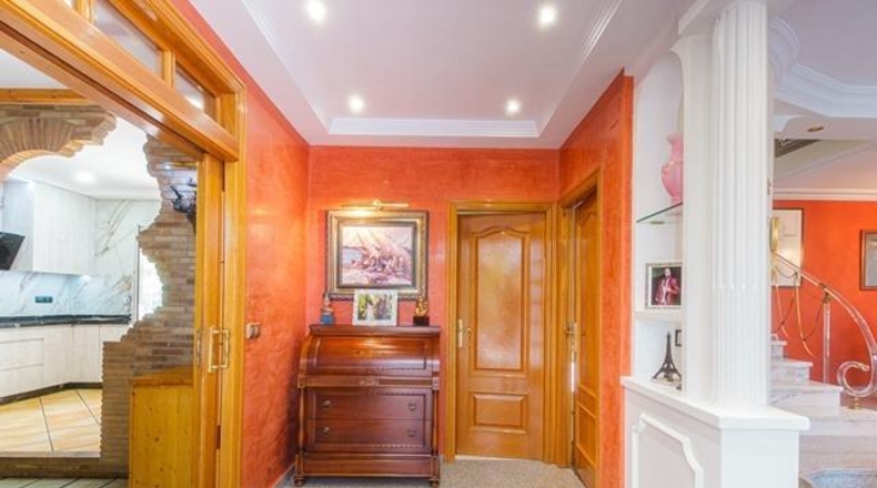 Alicante - San Vicente del Raspeig - 1100m2