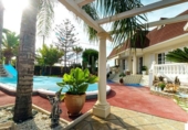 Chalet independiente con terreno en venta en la España, San Vicente del Raspeig, ref: TR368345 foto