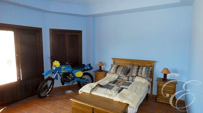 Málaga - Almogía - 25000m2
