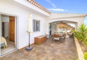 Chalet independiente con terreno en venta en la España, Playa de Mogán, ref: TR356465 foto