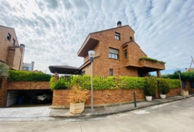 Logroño 472&nbsp;m²