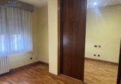 Chalet independiente con terreno en venta en la España, Logroño, ref: TR370709 foto