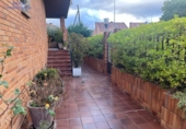Chalet independiente con terreno en venta en la España, Logroño, ref: TR370709 foto