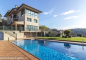 Chalet independiente con terreno en venta en la España, Marín, ref: TR401384 foto