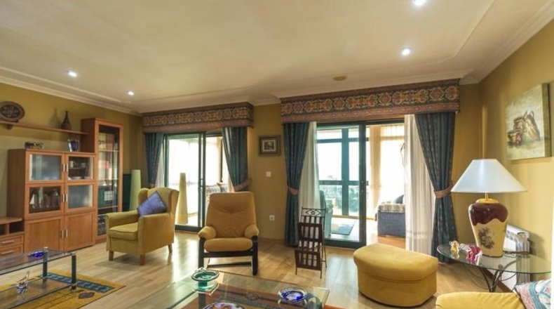 Pontevedra - Marín - 1800m2