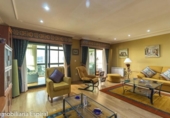 Chalet independiente con terreno en venta en la España, Marín, ref: TR401384 foto