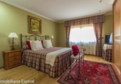 Chalet independiente con terreno en venta en la España, Marín, ref: TR401384 foto