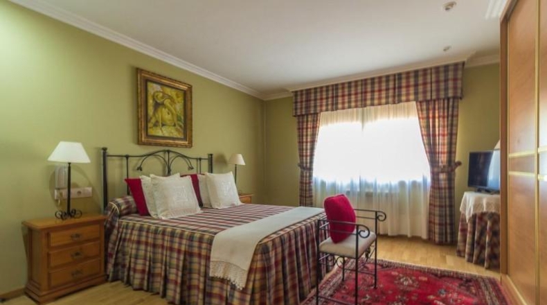 Pontevedra - Marín - 1800m2