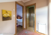 Chalet independiente con terreno en venta en la España, Marín, ref: TR401384 foto