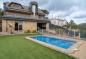 Chalet independiente con terreno en venta en la España, el Vendrell, ref: TR395731 foto