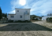 Загородный дом с участком на продажу в городе Antequera Фото