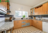 Chalet independiente con terreno en venta en la España, Granada, ref: TR399770 foto