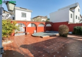 Chalet independiente con terreno en venta en la España, Granada, ref: TR399770 foto