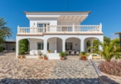 Chalet independiente con terreno en venta en la España, San Juan de Alicante, ref: TR389567 foto