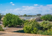 Chalet independiente con terreno en venta en la España, San Juan de Alicante, ref: TR389567 foto