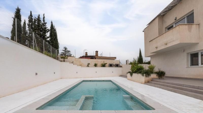 Salamanca - Villagonzalo de Tormes - 863m2
