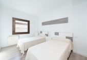 Chalet independiente con terreno en venta en la España, Porto Cristo, ref: TR374128 foto