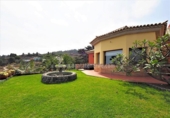Chalet independiente con terreno en venta en la España, Icod de los Vinos, ref: TR154462 foto