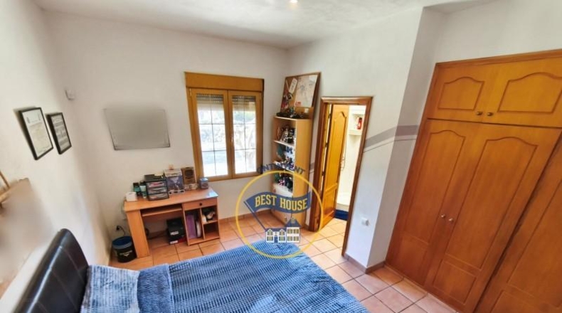 Valencia - Onteniente - 17486m2