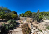 Chalet independiente con terreno en venta en la España, Ontinyent, ref: TR376341 foto
