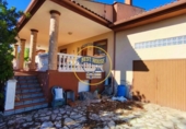 Chalet independiente con terreno en venta en la España, Ontinyent, ref: TR376341 foto
