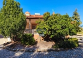 Chalet independiente con terreno en venta en la España, Ontinyent, ref: TR376341 foto