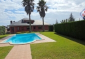 Chalet independiente con terreno en venta en la España, Camargo, ref: TR330170 foto
