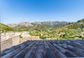 Дом с участком на продажу в городе Bunyola Фото